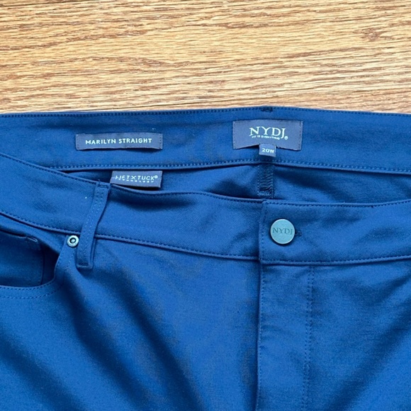 NYDJ Marilyn Straight Pants in Ponte Knit Sze 20W - Picture 3 of 8